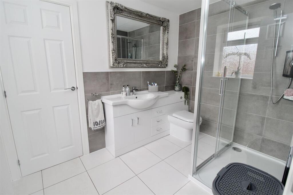 Annex/Downstairs Shower Room