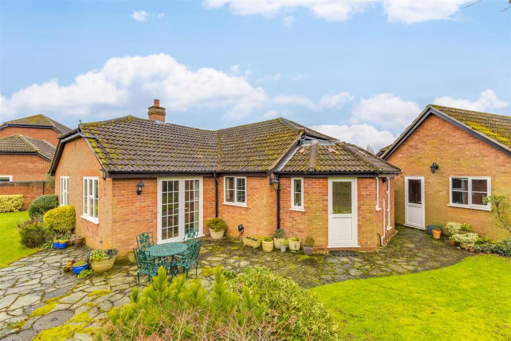 Parker Close 45-36.jpg