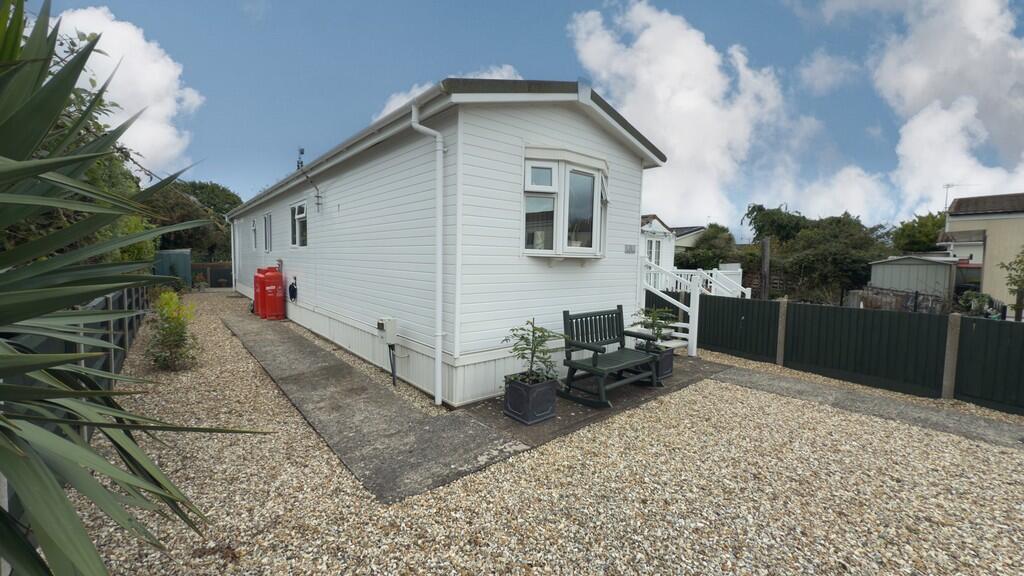 7BC9D30F-228A-45D...