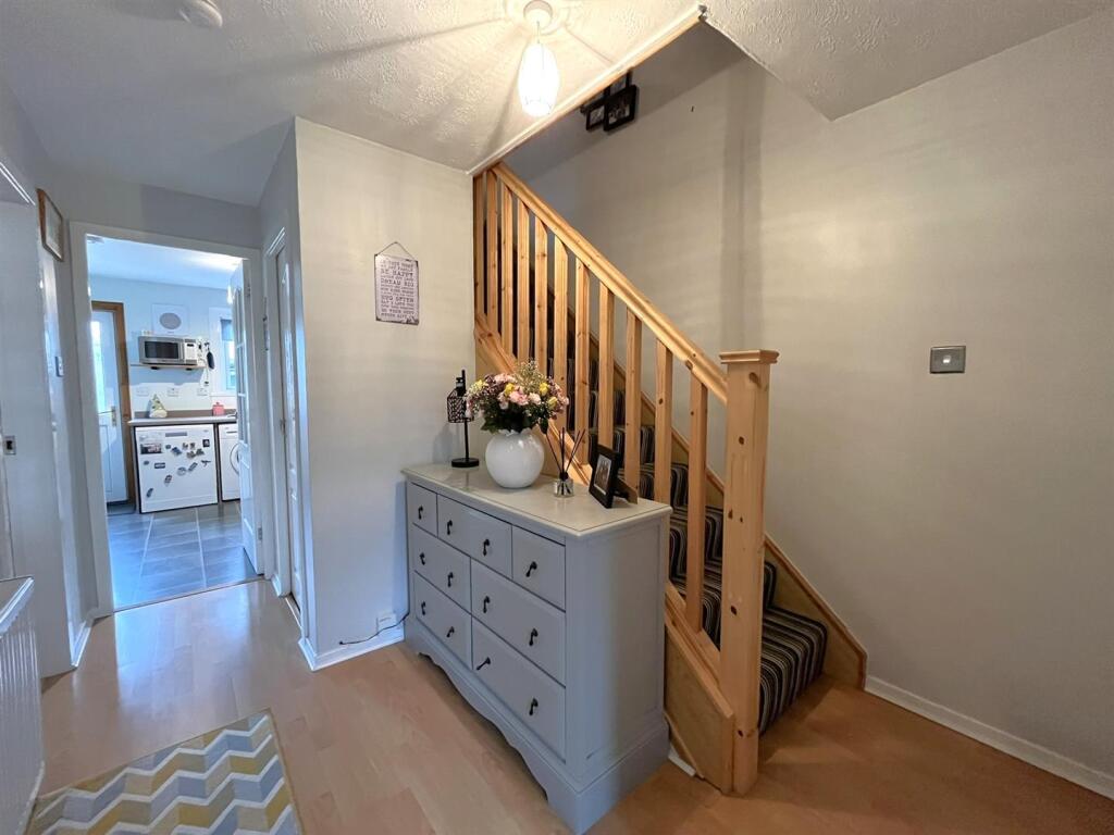 ENTRANCE HALLWAY