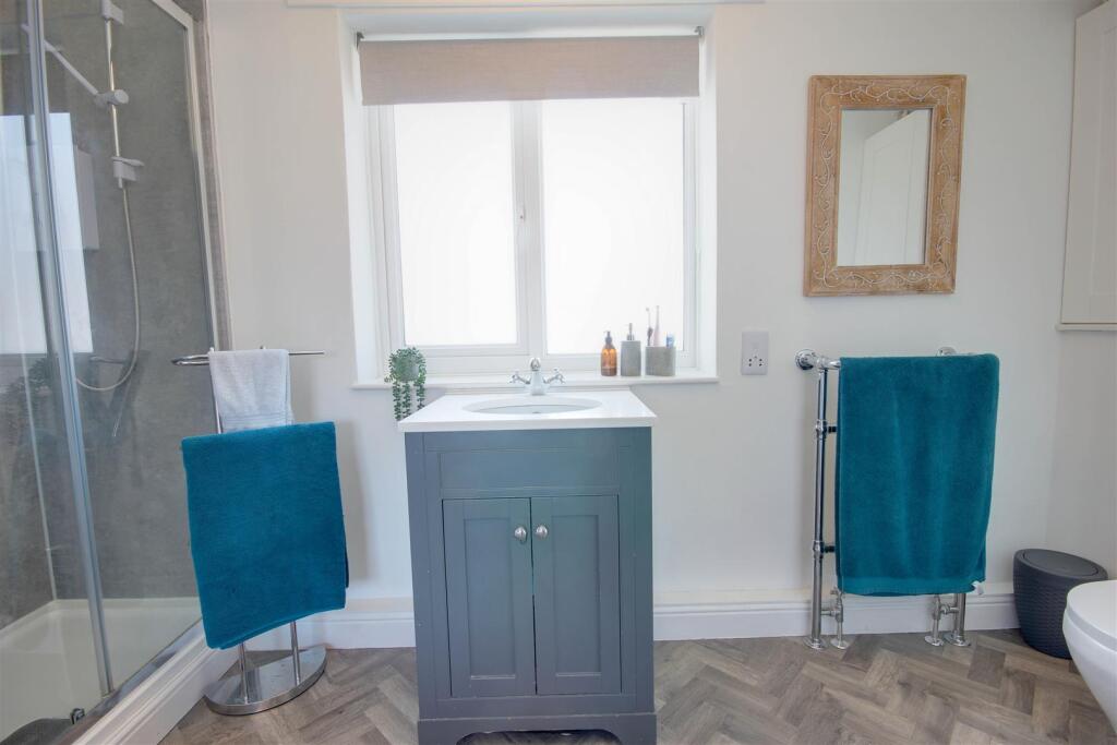 En-Suite Shower Room