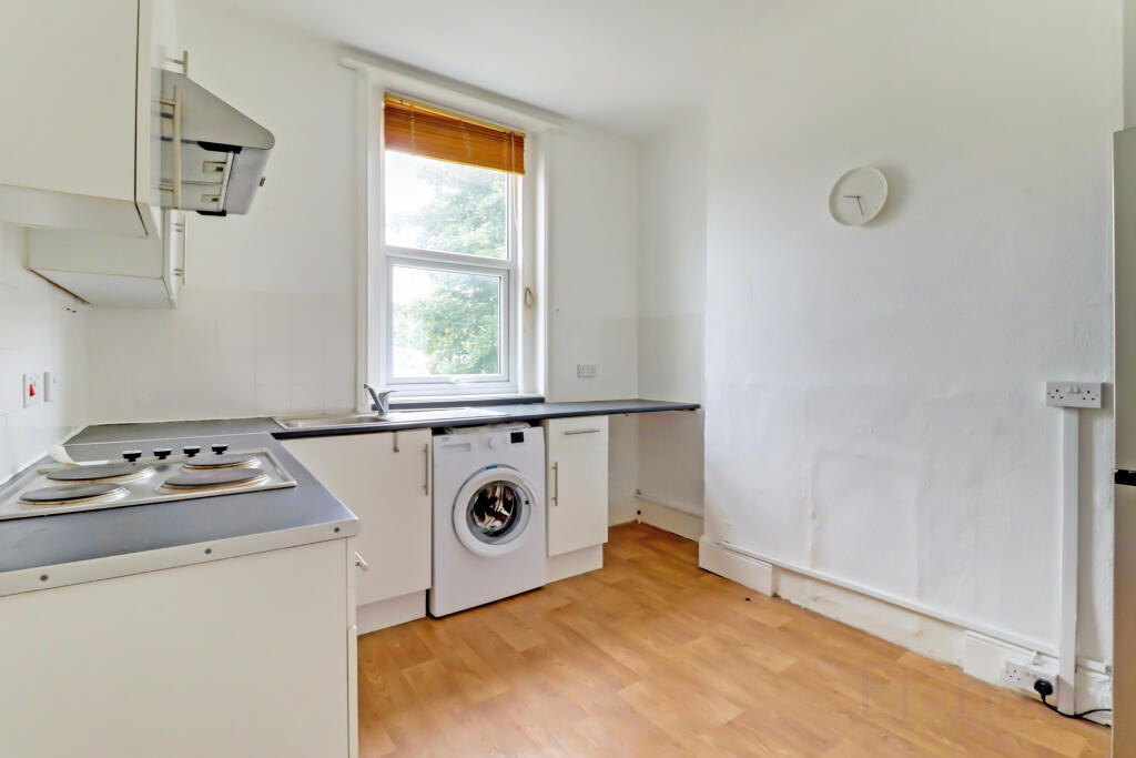 Maisonette- Kitchen