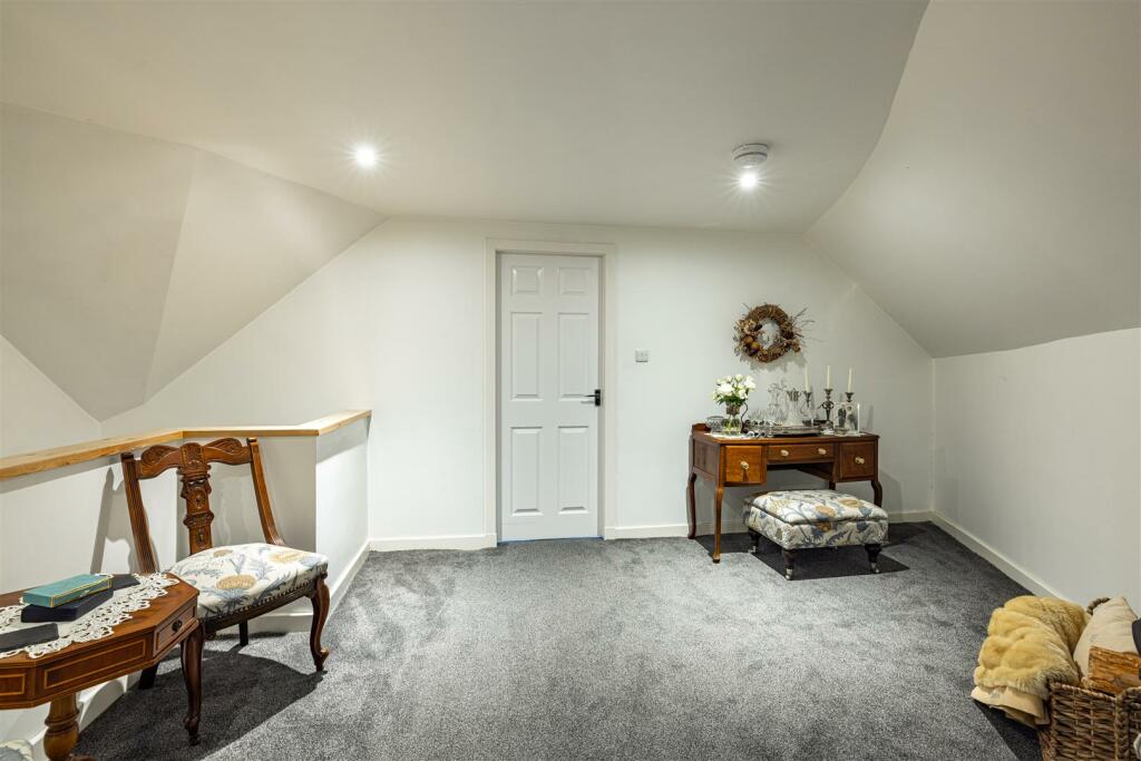 5 Buccleugh Road Extras 06.JPG
