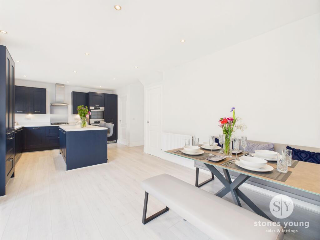 Open Plan Living Dining Kitchen