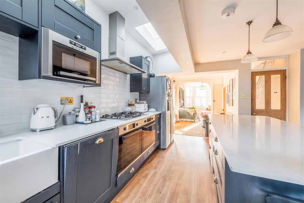 67 Ashford Road-6.jpg