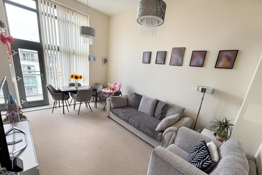 Screenshot 2025-08-21 at 16.37.07.jpg