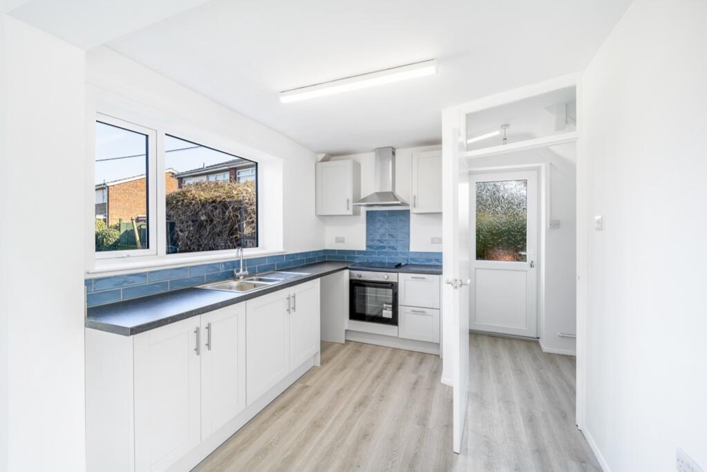 7 Hall Lane (Benington)-17