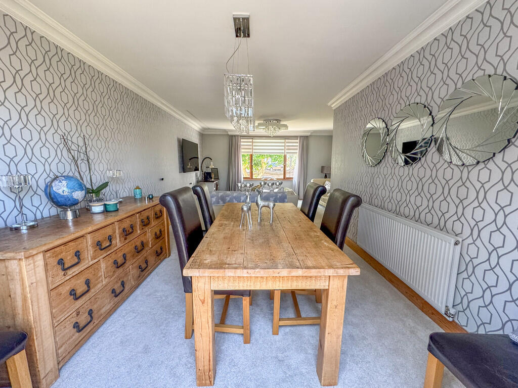 dining area 1