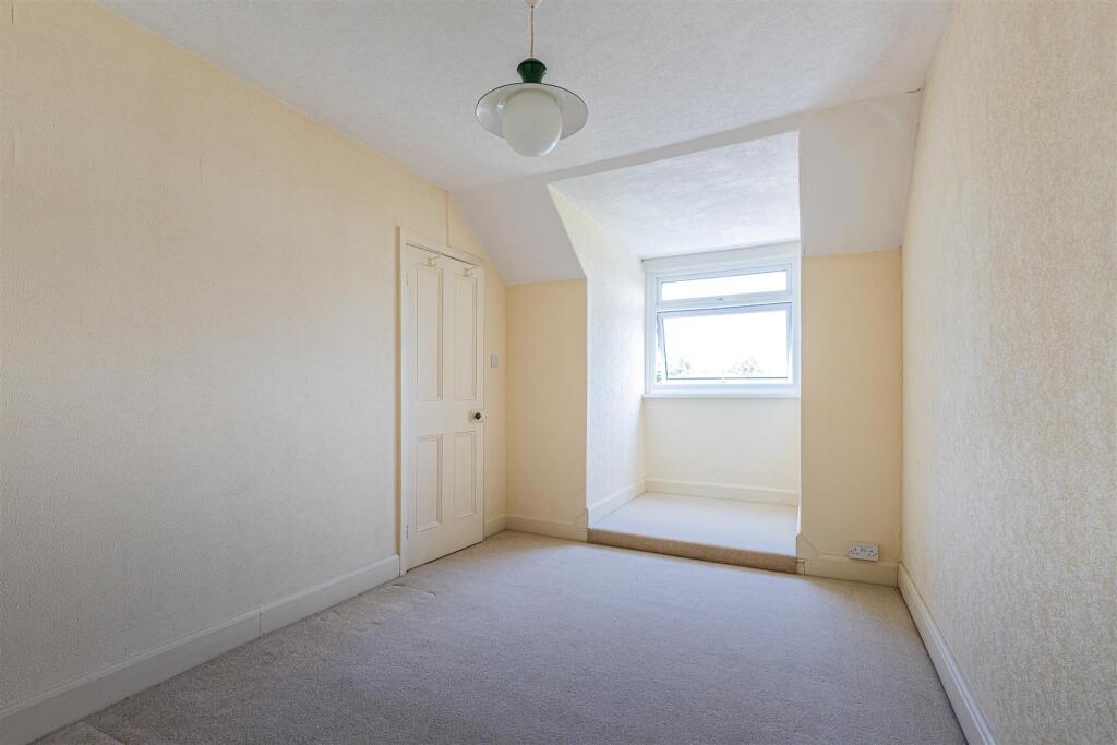 Highfield Road 5-8.jpg