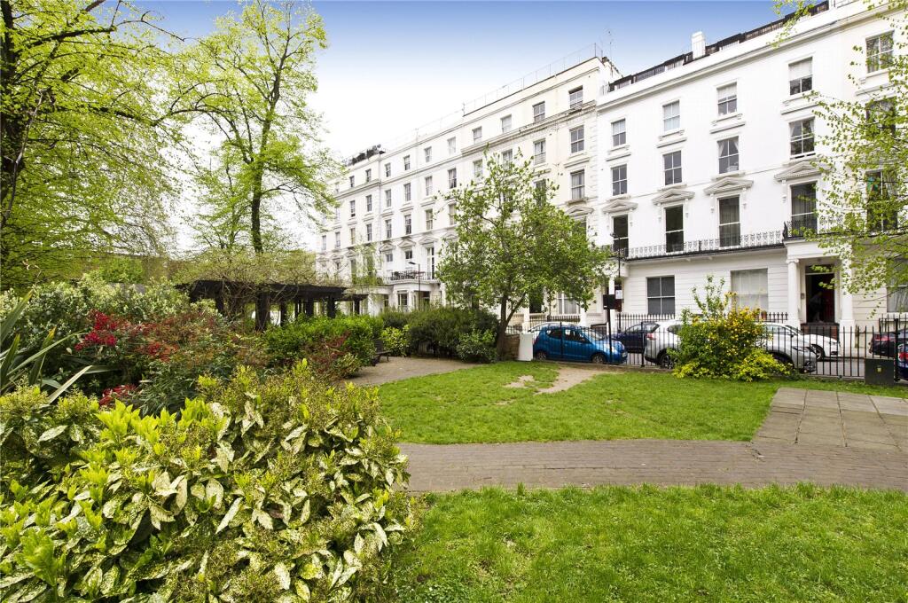 St. Stephens Gardens, London, W2