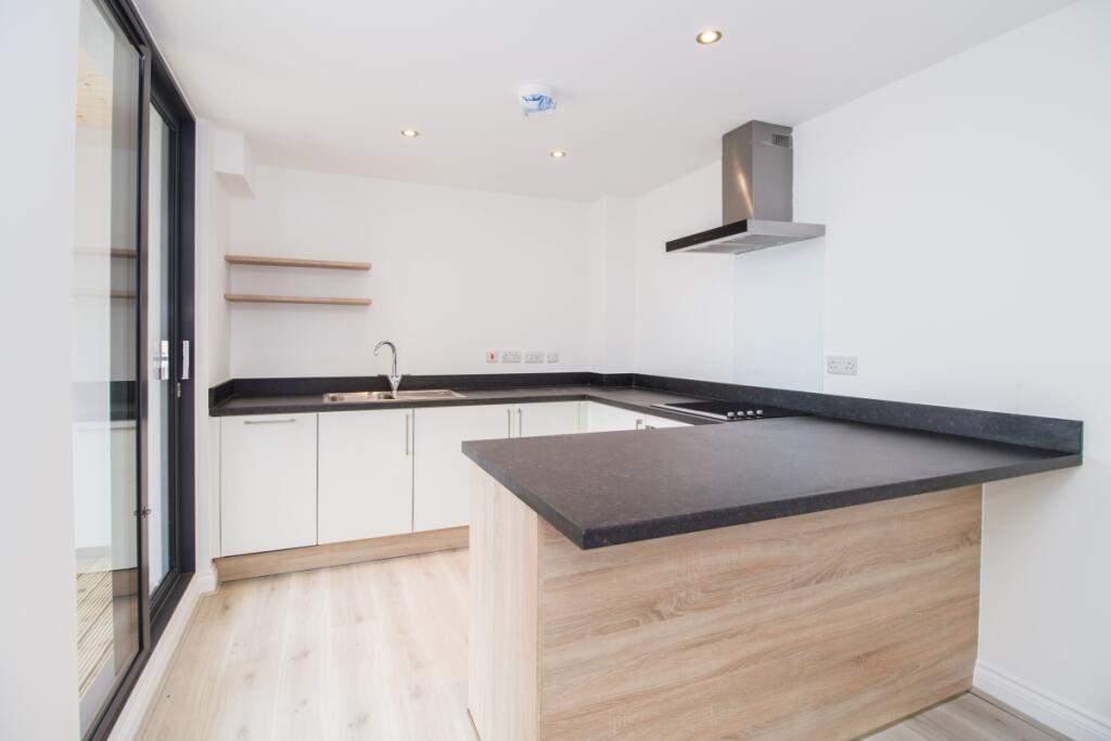 Westbury Court, Bicester