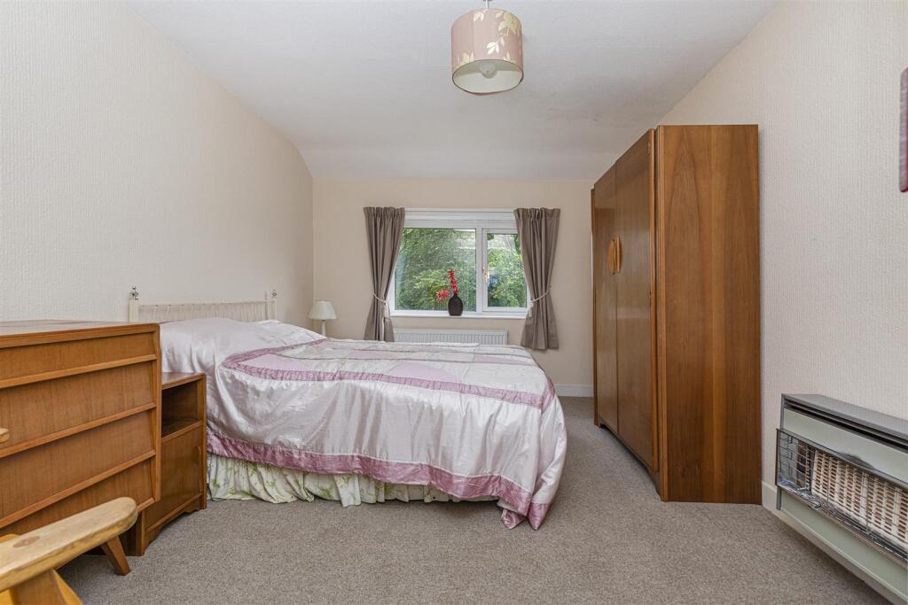 Bramleys Estate Agents - Flush House Lane - Holmfi