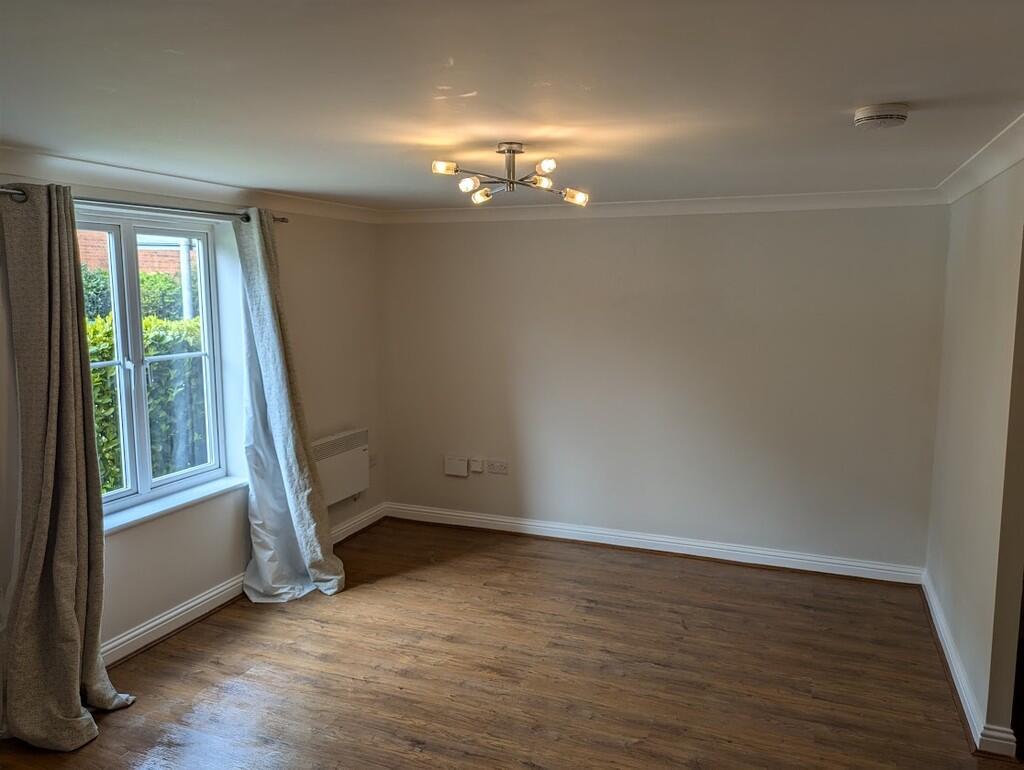 Blossom ct living...