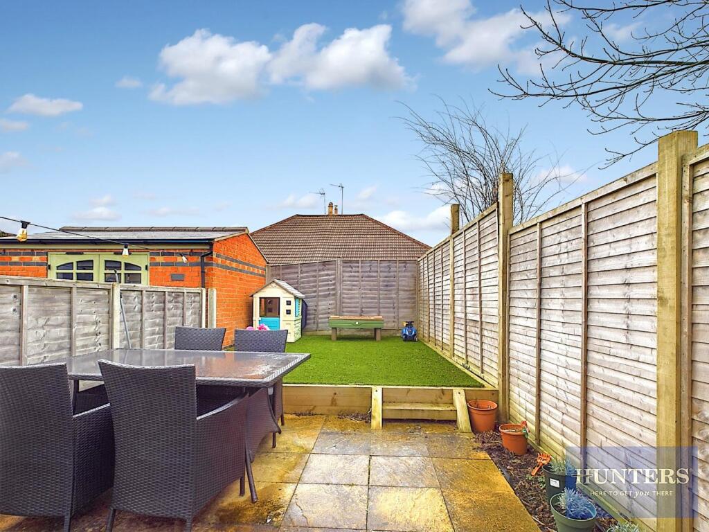 Rear garden II.jpg