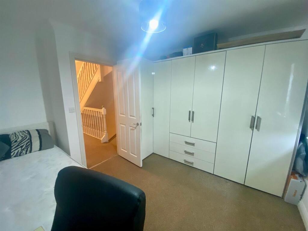 Bedroom.jpg