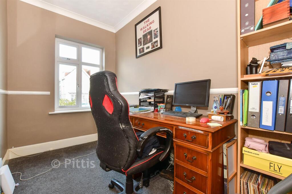 Study/Bedroom 4