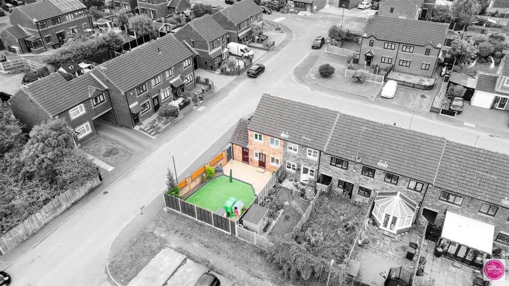 Cedar Road, Castle Gresley (2).jpg