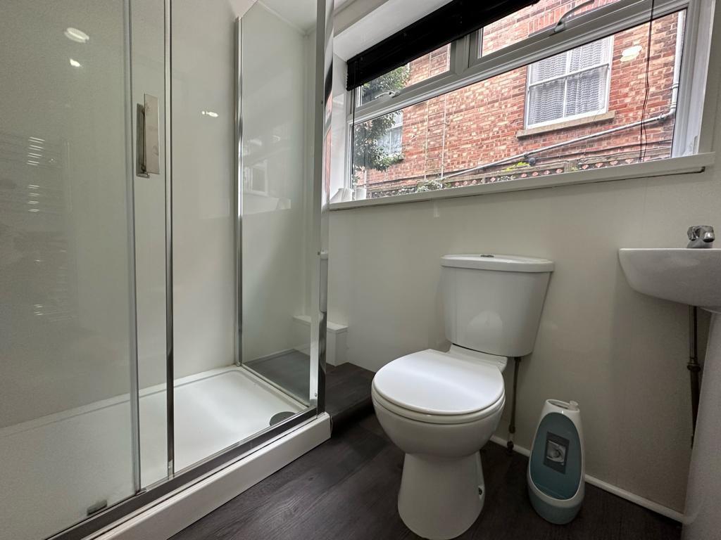89B C 2023 Bath.jpg