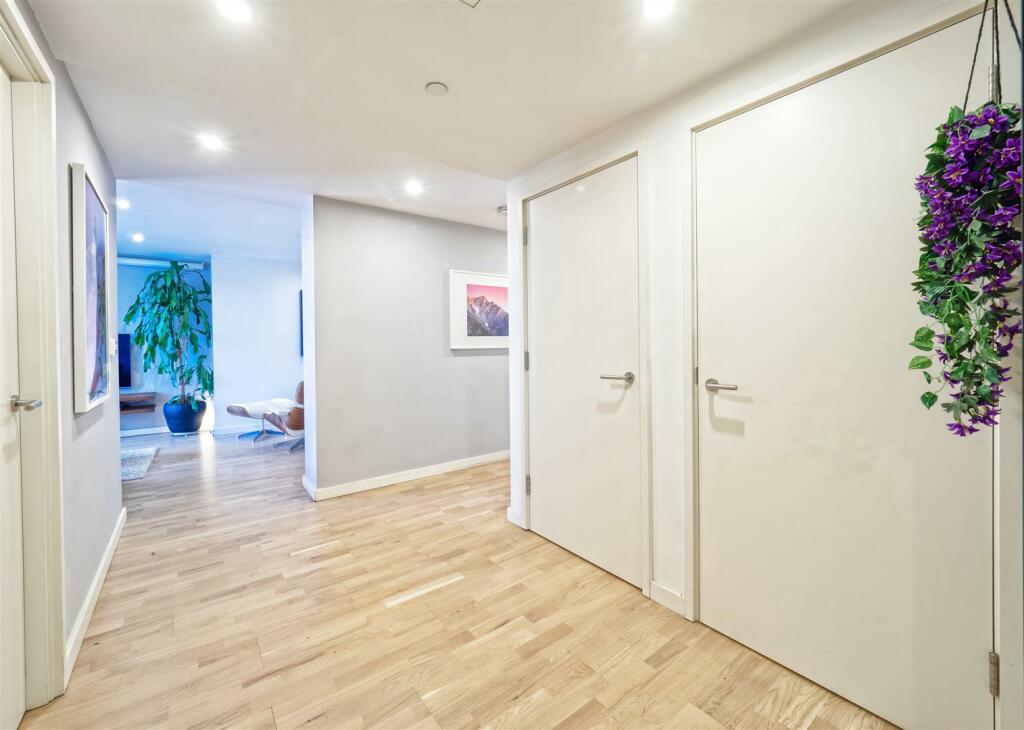 13 Apartment 409 Reception area.jpg