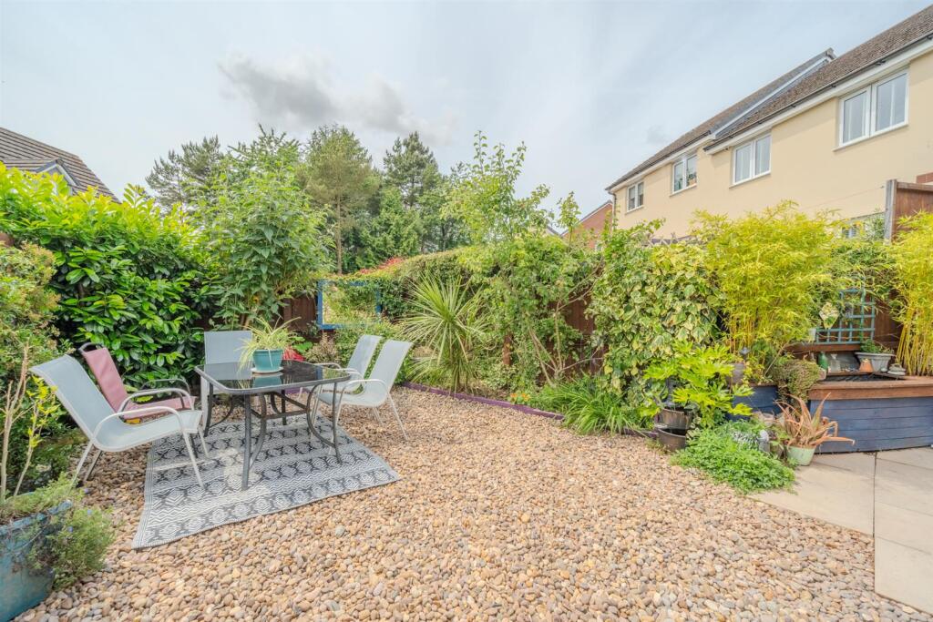 70 Heol Y Gros-26.jpg