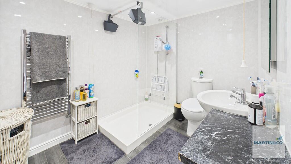 CAM03663G0-PR0161...