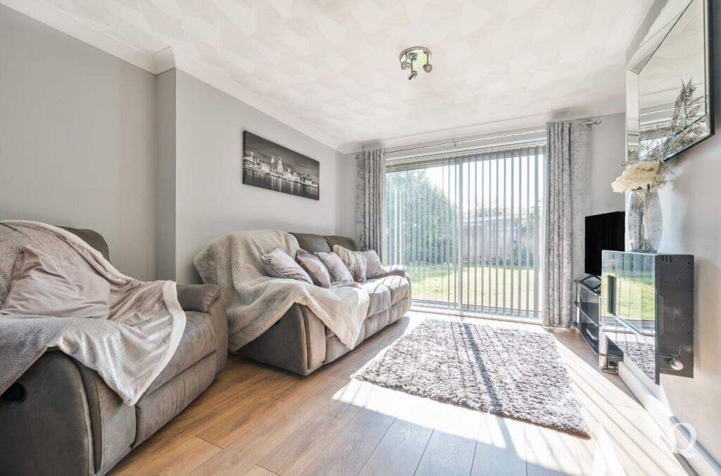 925cb01e-4a60-4fe...