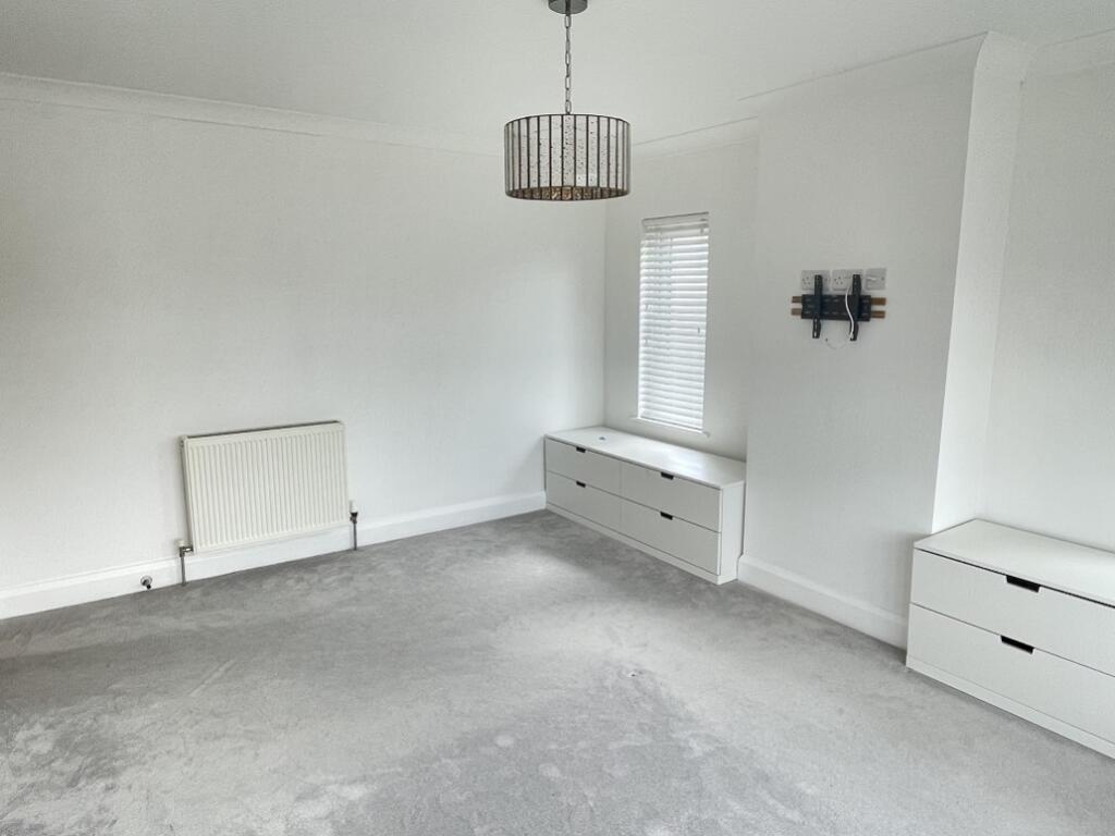 12 Roundhill Close, Exeter - bedroom2 (1)