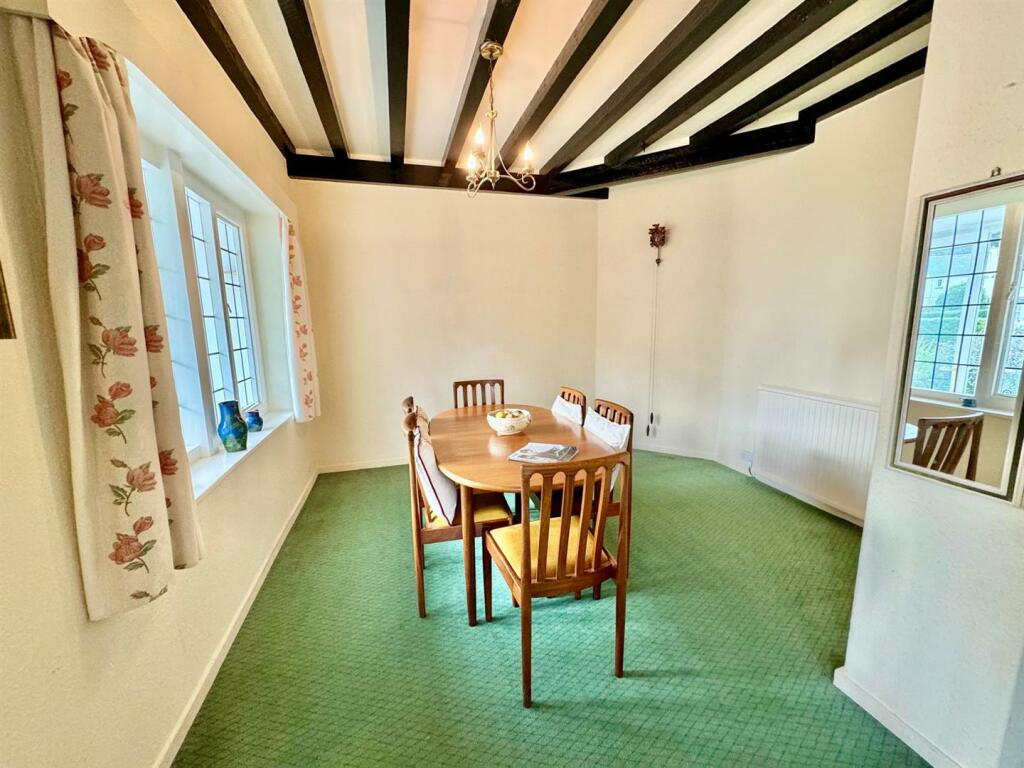 PHOTO-2024-10-07-19-17-19 (1).jpg