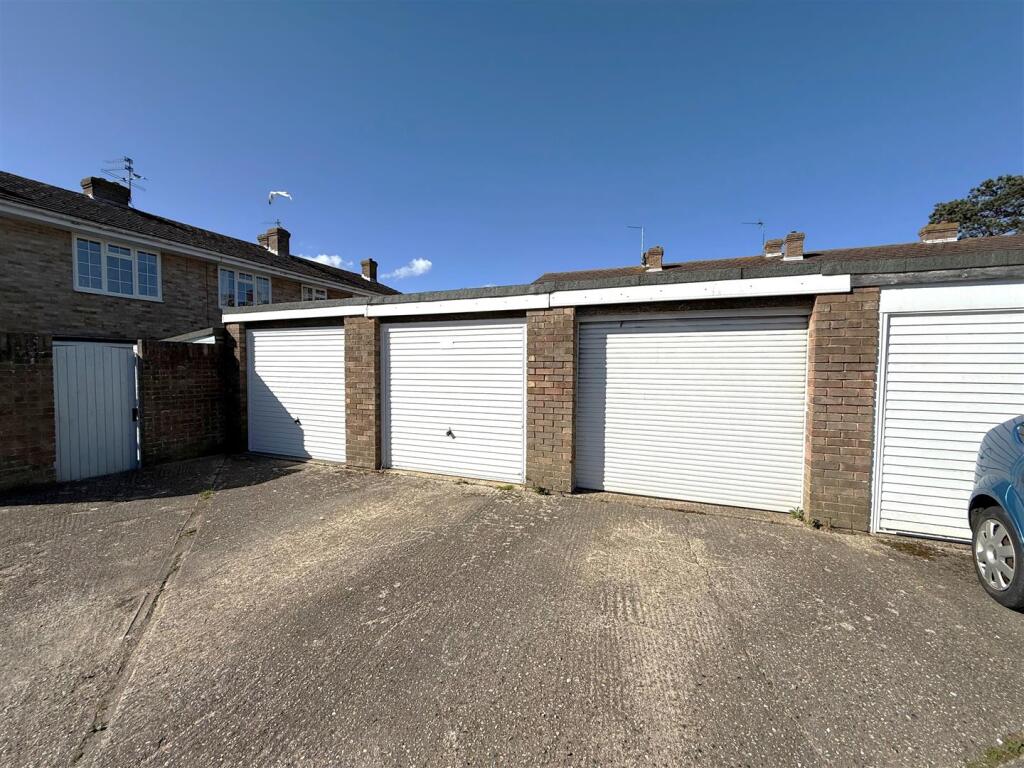 Garage.jpg