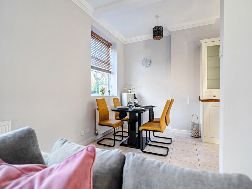 1393049-7-694541a...