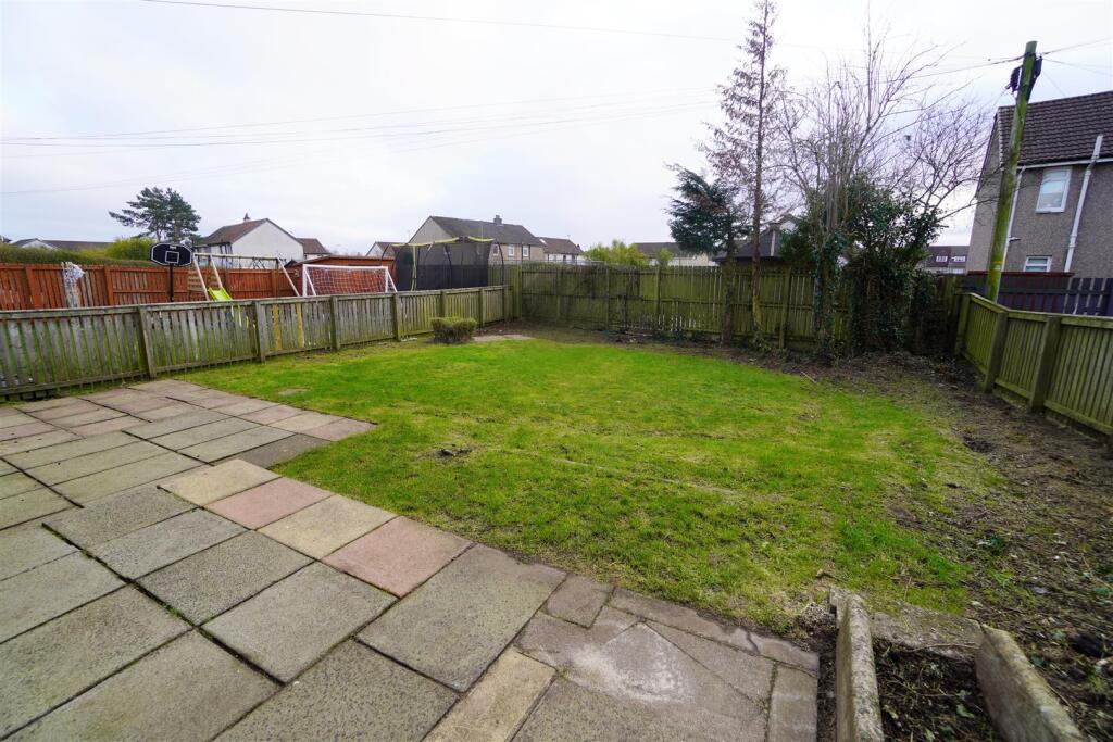 garden1.jpg