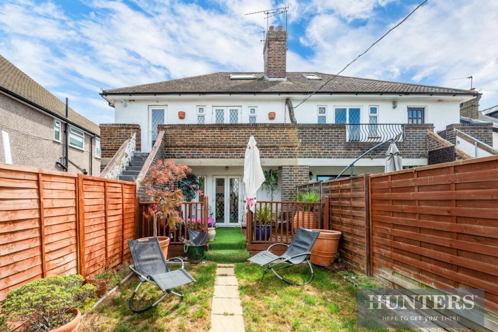 ANNE BOLEYN COURT (6).jpg