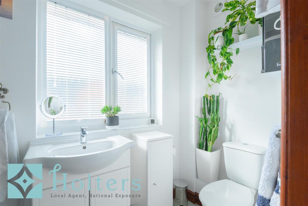 6 Canal Close, Newtown-15.jpg