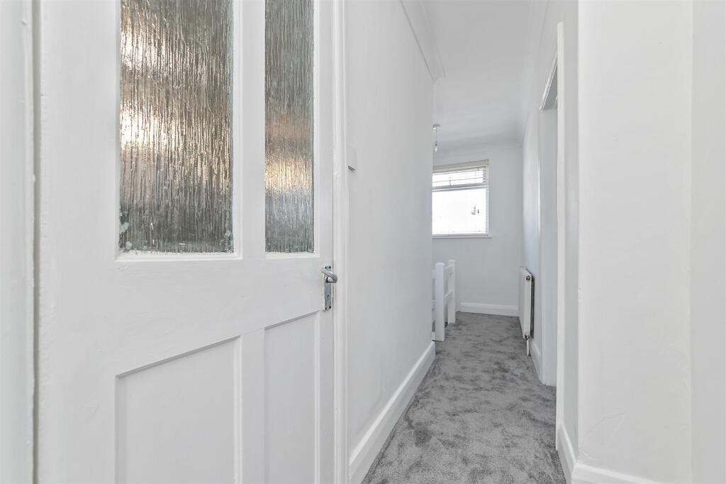403HatfieldRoad-6.jpg