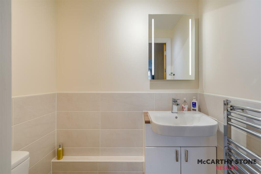 8622961-interior16.jpg
