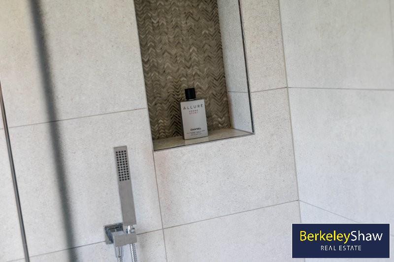 05938ff2--4C28-B9D0-19364698F50E-41112-000005D9F08