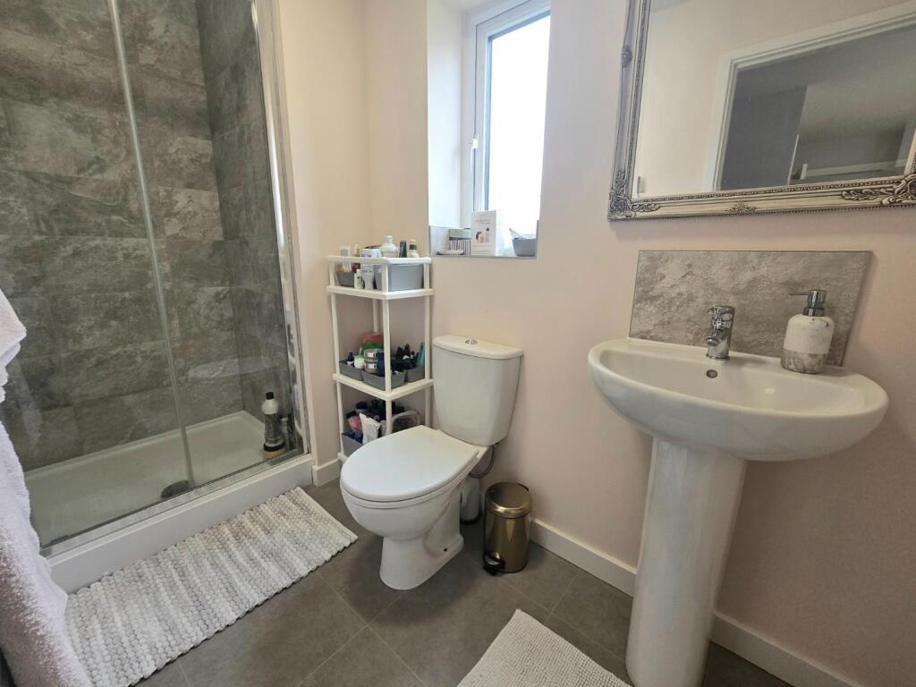 Ensuite