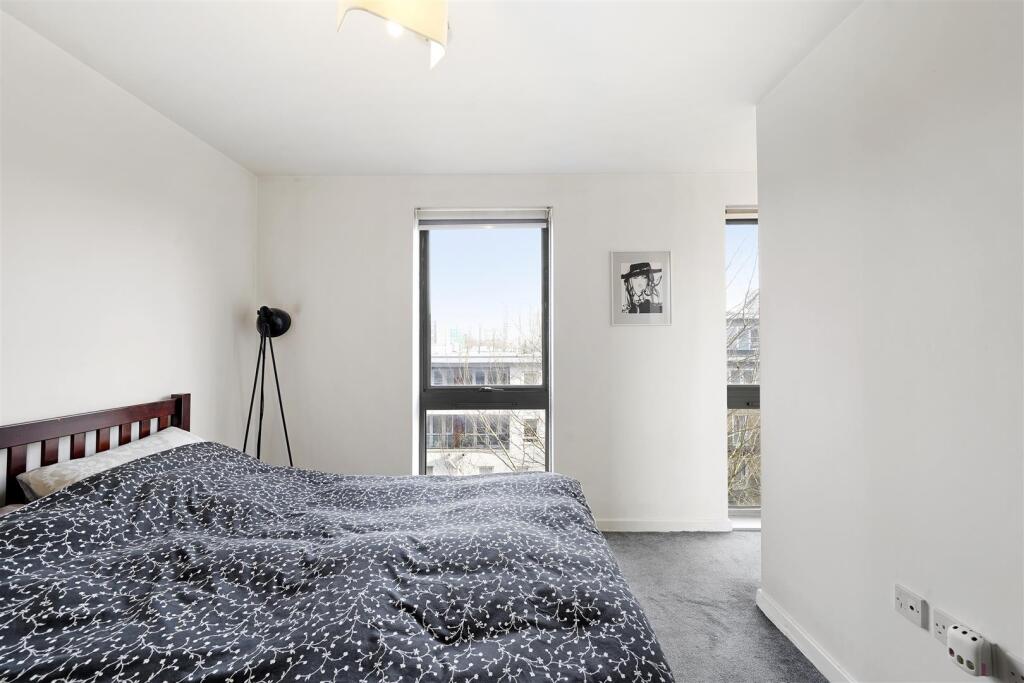 Flat 304, Kerensky House - beXEuLDT4ut1aozrVi2x.jp