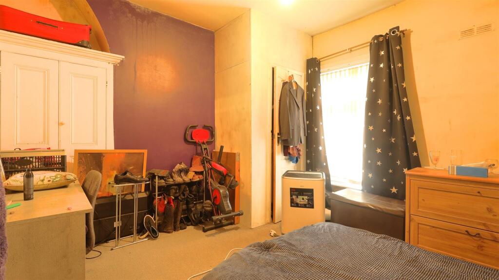 Waterdale Crescent Bedroom