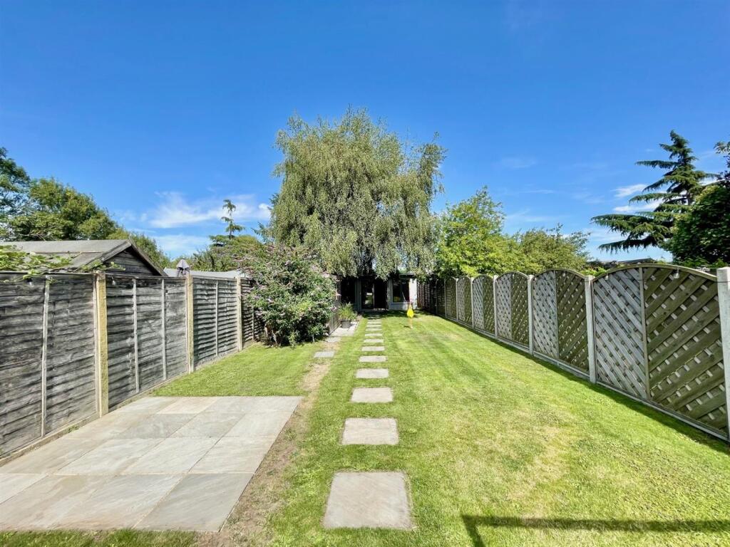 Garden 2.jpg