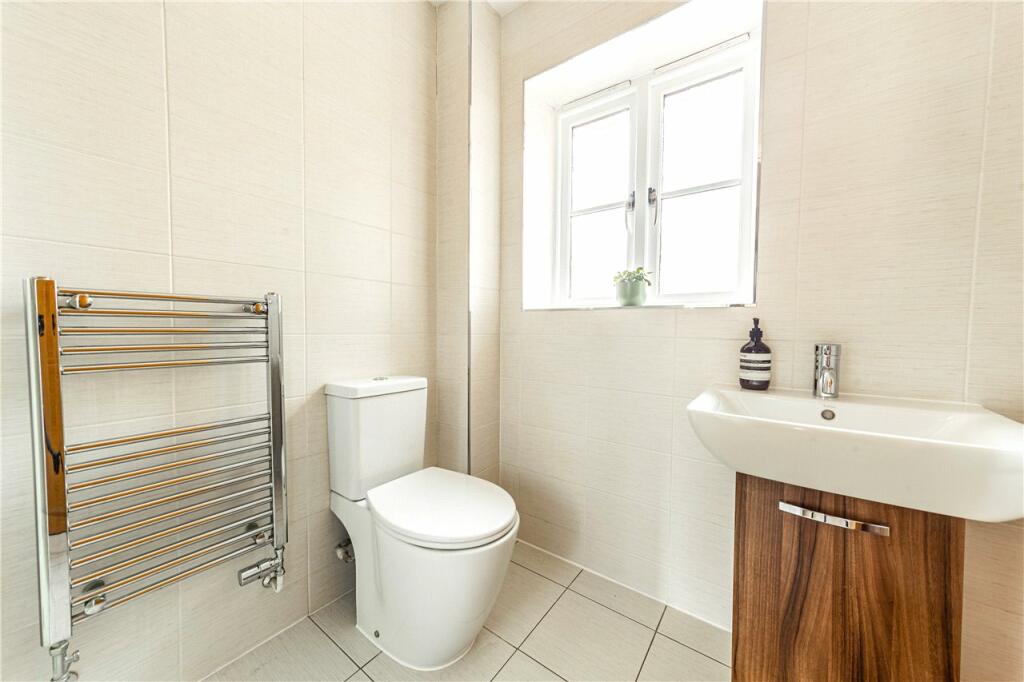 Ensuite