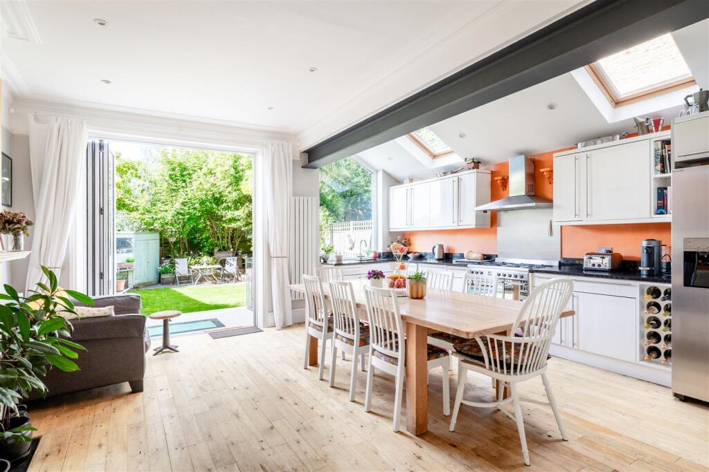 Airedale Avenue-45.jpg