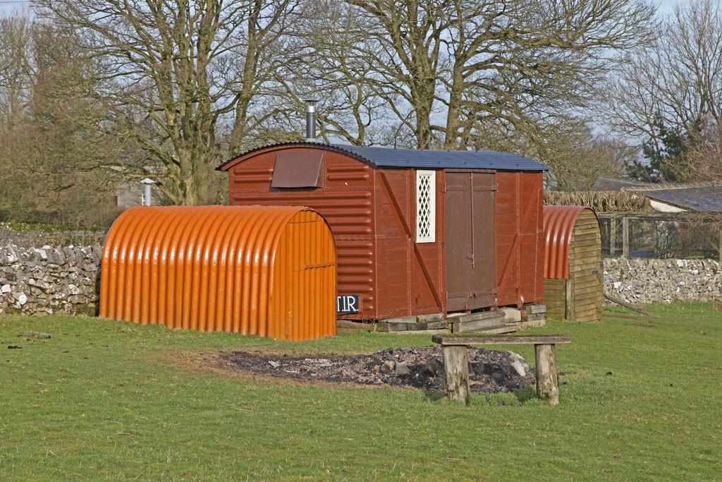 Railway carriage