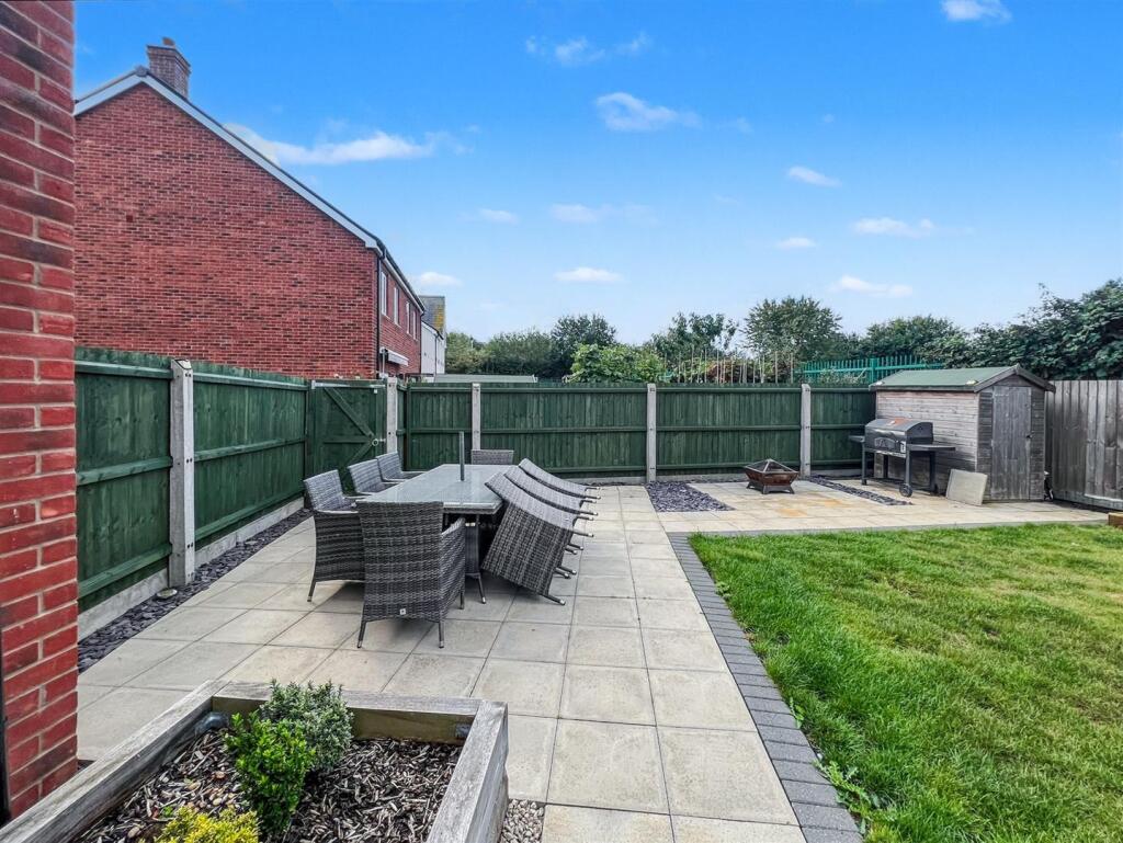 processed-36C58B67-29B8-4CE0-95C2-327F10D8B6D8.jpe