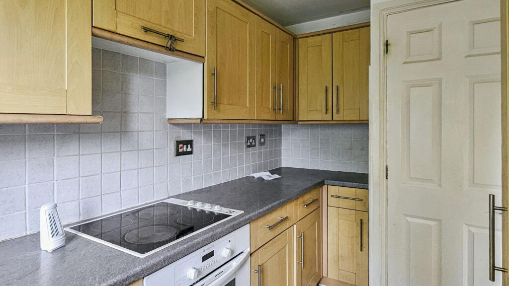 40 Scottwell Drive, Hendon, London, NW9 6QB