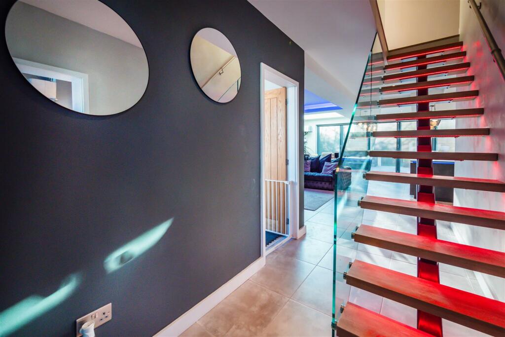 Entrance Hall Aspect 2