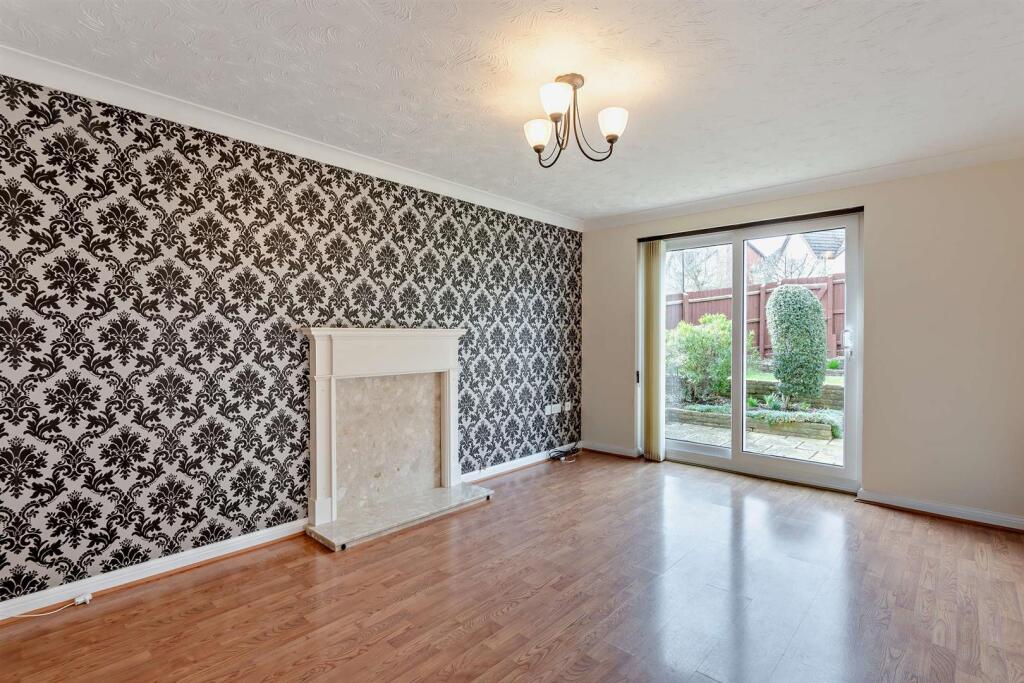 8639149-interior20-800.jpg