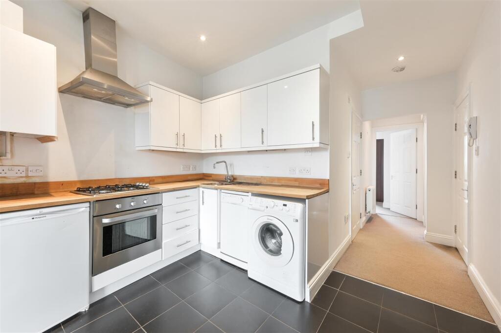 HIGH STREET 2, FLAT B (12 FROM 18)-1.jpg