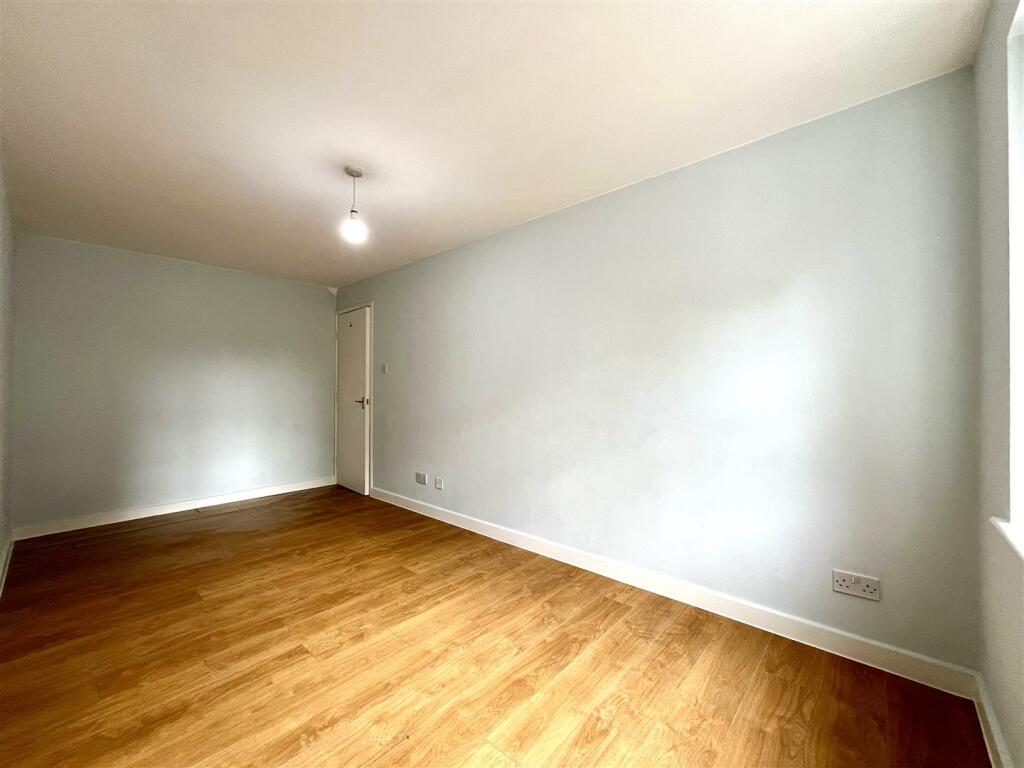 Bedroom 1 Aspect 3