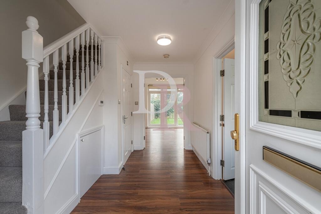ENTRANCE HALLWAY